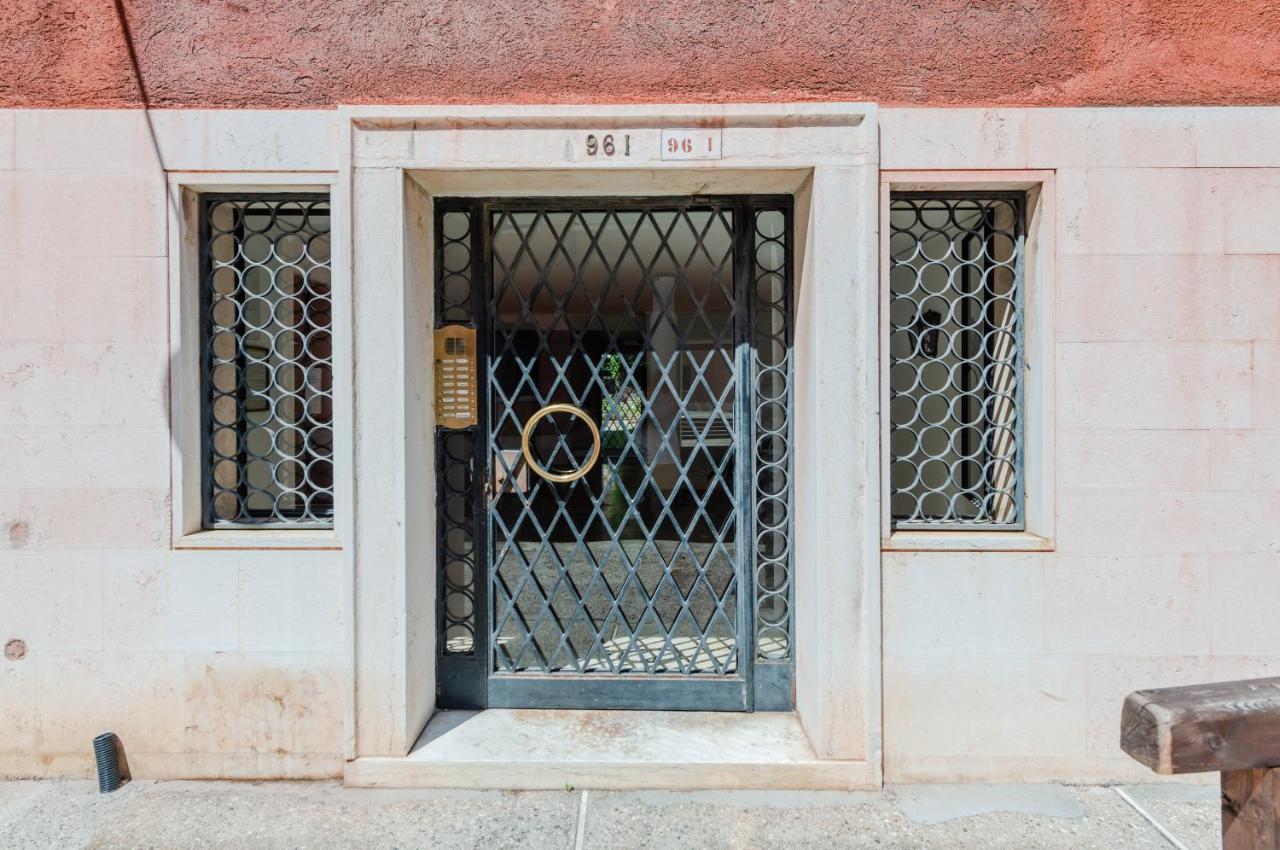 Venezia- S. Lucia Train Station Lovely Apartment! Exterior photo